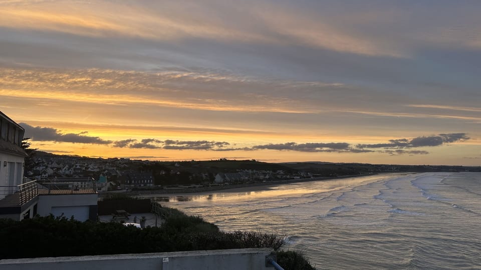 Beach/ocean view