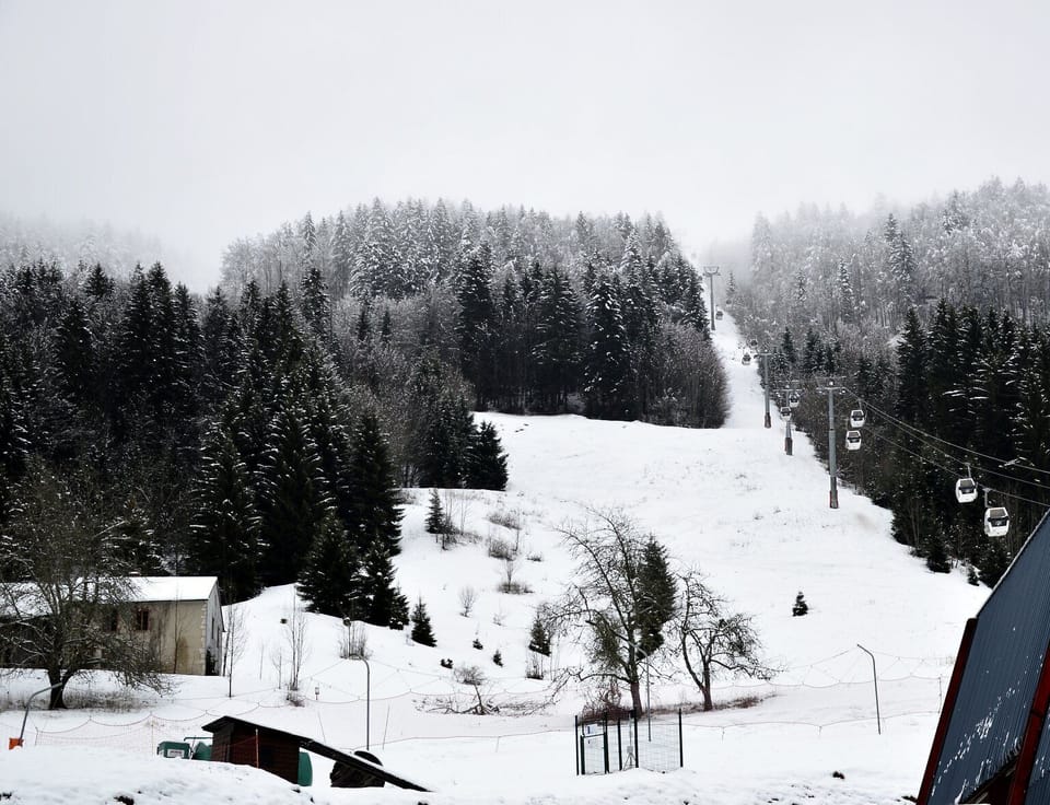 Snow and ski sports