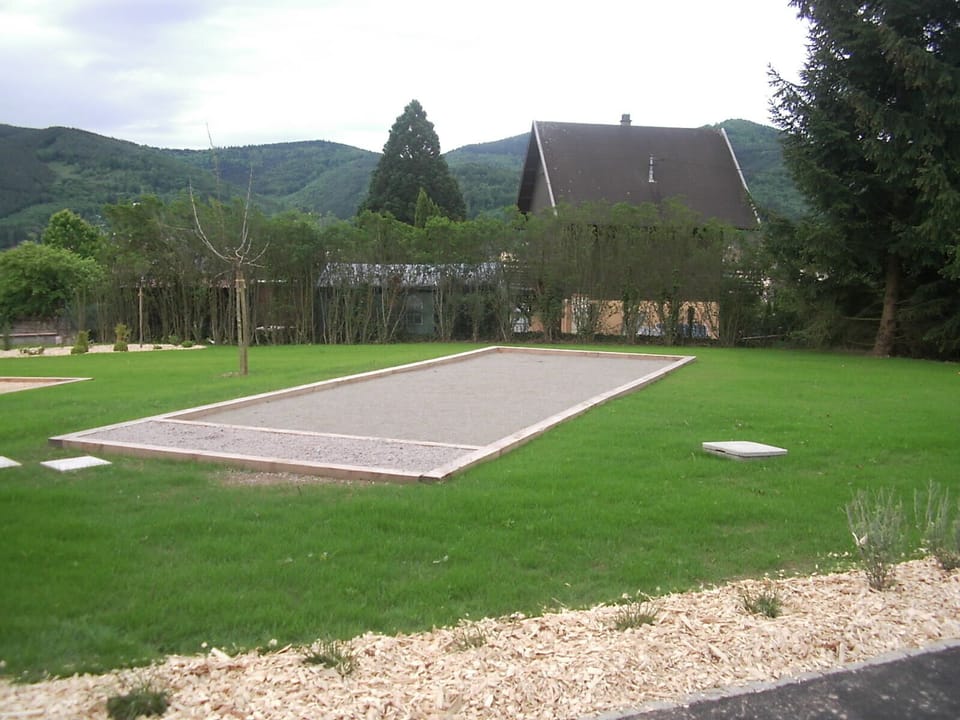 Sport court