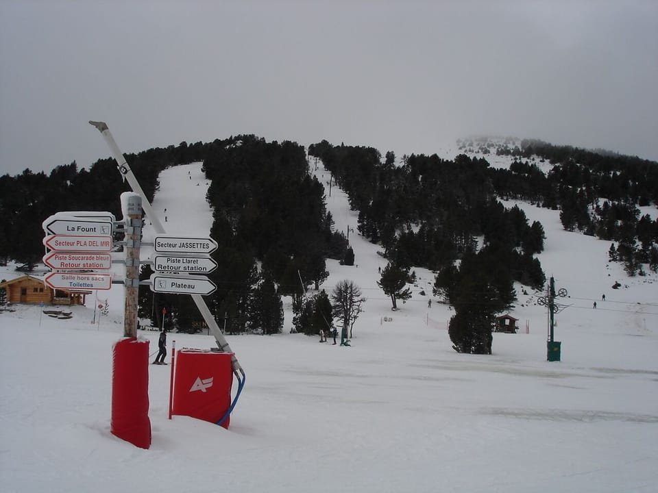 Snow and ski sports