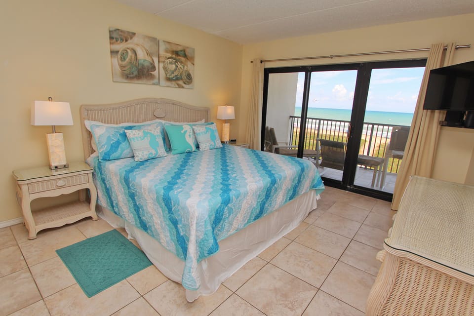 The Master Bedroom unobstructed views of the Gulf