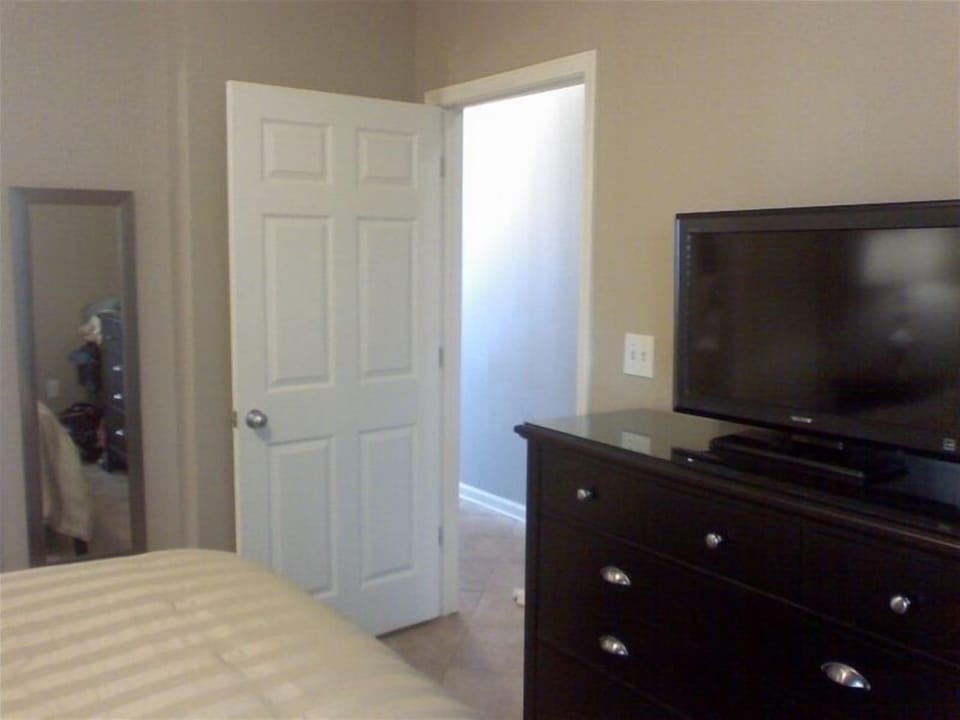 Master Bedroom TV and Entrance