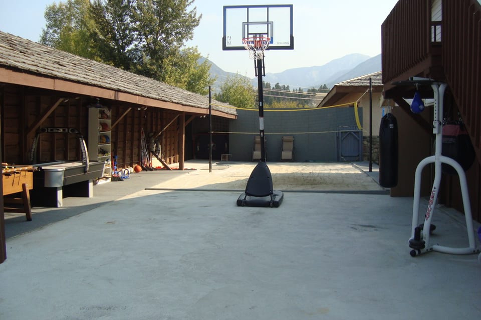 Basketball, Volleyball, Driving Range, Tennis Wall & A Lot More All Included
