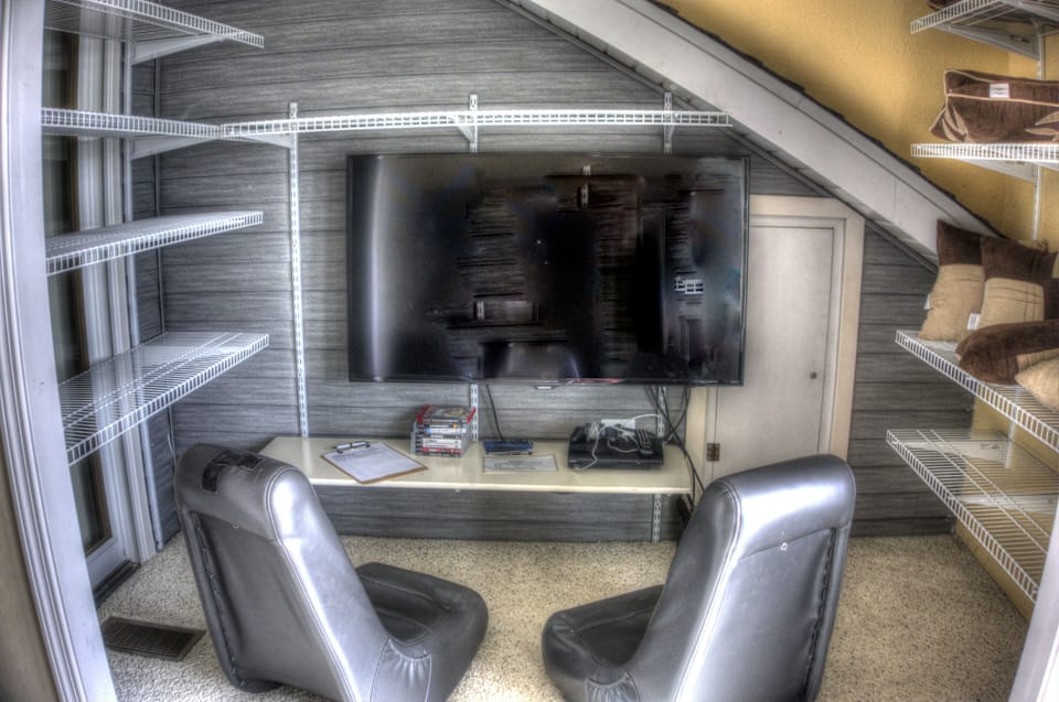 Game Station #1, Kids loft