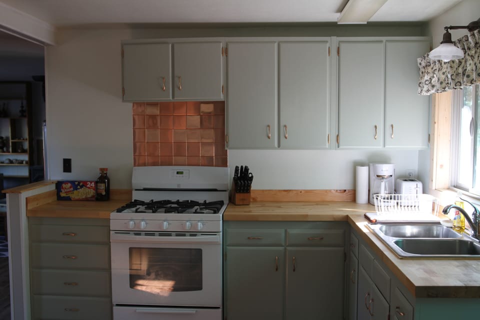 Fully equipped kitchen