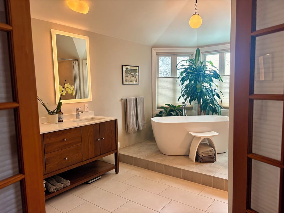 Relaxing primary bath with soaking tub