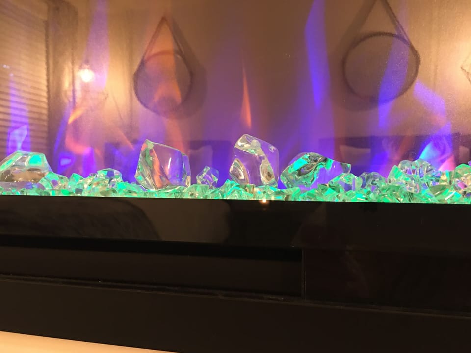bedroom fireplaces allow you to change color, no color, heat or no heat