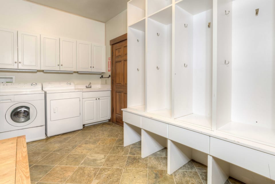Utility room with personal lockers for skiers - easy to keep everyone organized!