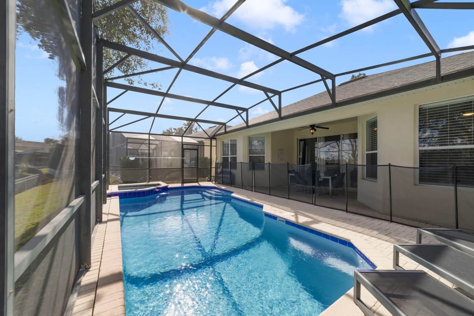 Pool and hot tub