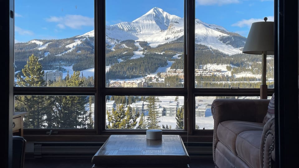 Sunroom with Beatiful View of Lone Mountain
