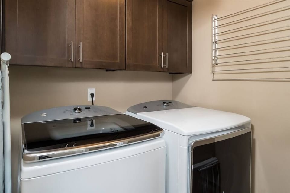 Laundry available for guests use.