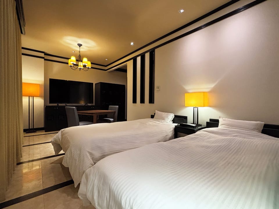 Superior Twin Room | Down comforters, free WiFi, bed sheets