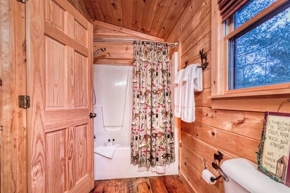 En suite Bathroom Loft master bedrrom