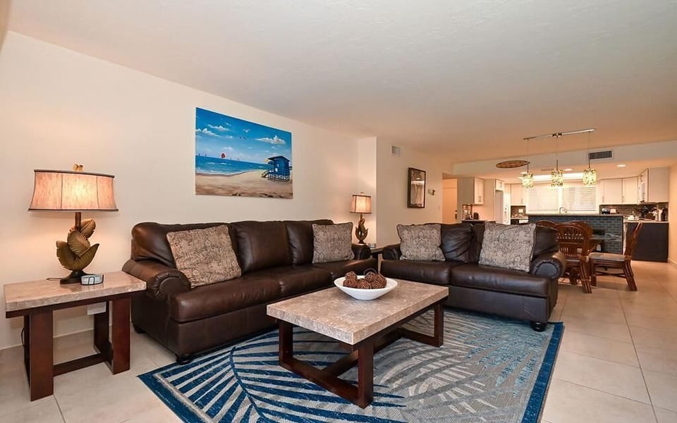 Looking Back Through Living Area From Lanai