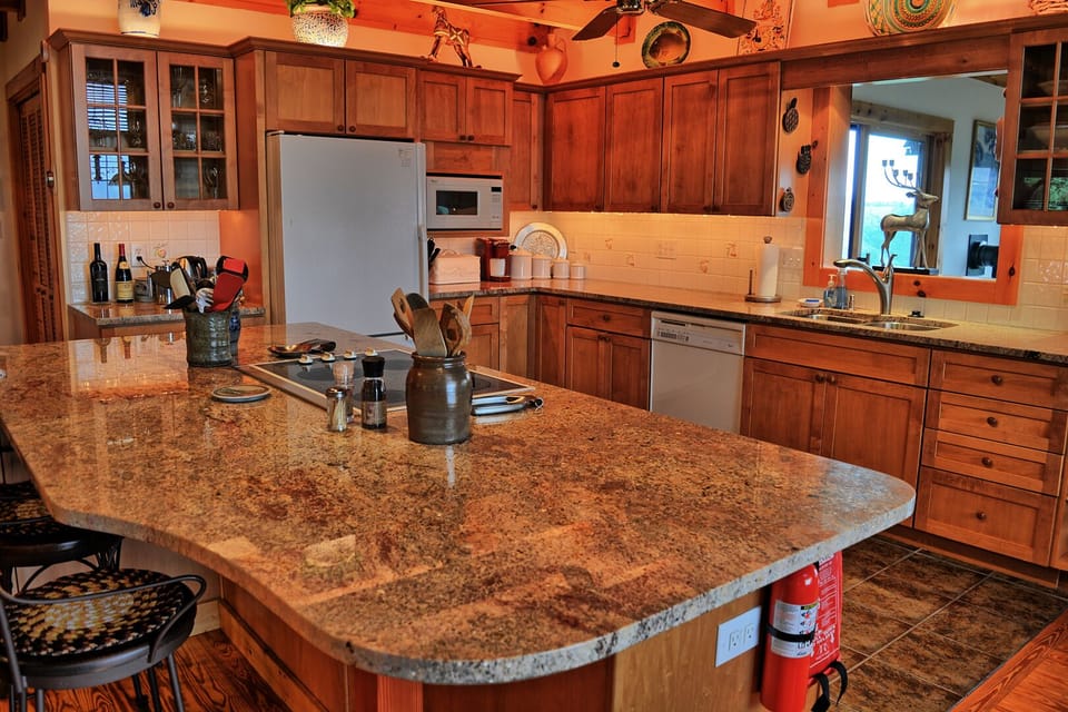 Spacious Kitchen