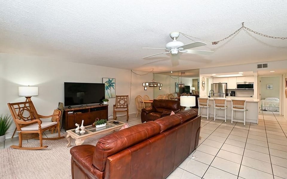 Living and Dining Areas
