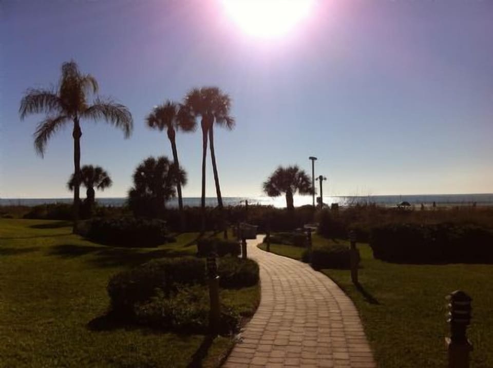 Walkway to Beach Path