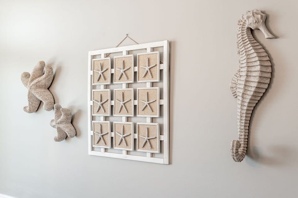 Nautical decorative touches