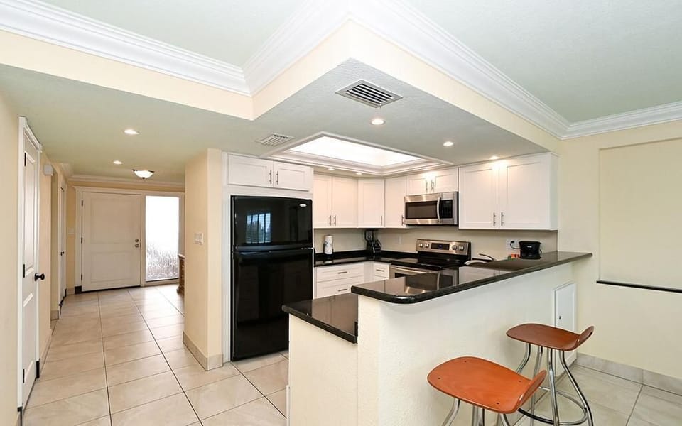 Kitchen Bar Top 
