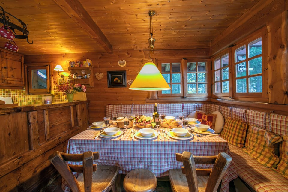 Complete dining set