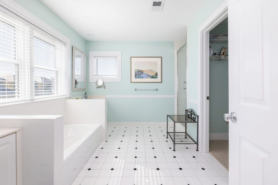 Third Floor Primary en Suite