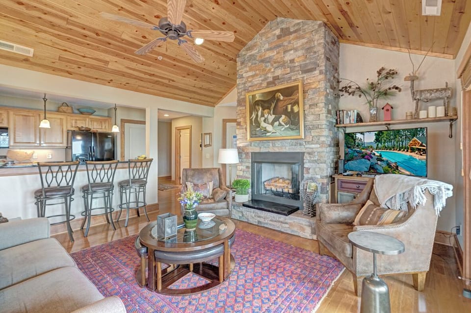 Kitchen and Living Rooms--- Open Floor Plan
