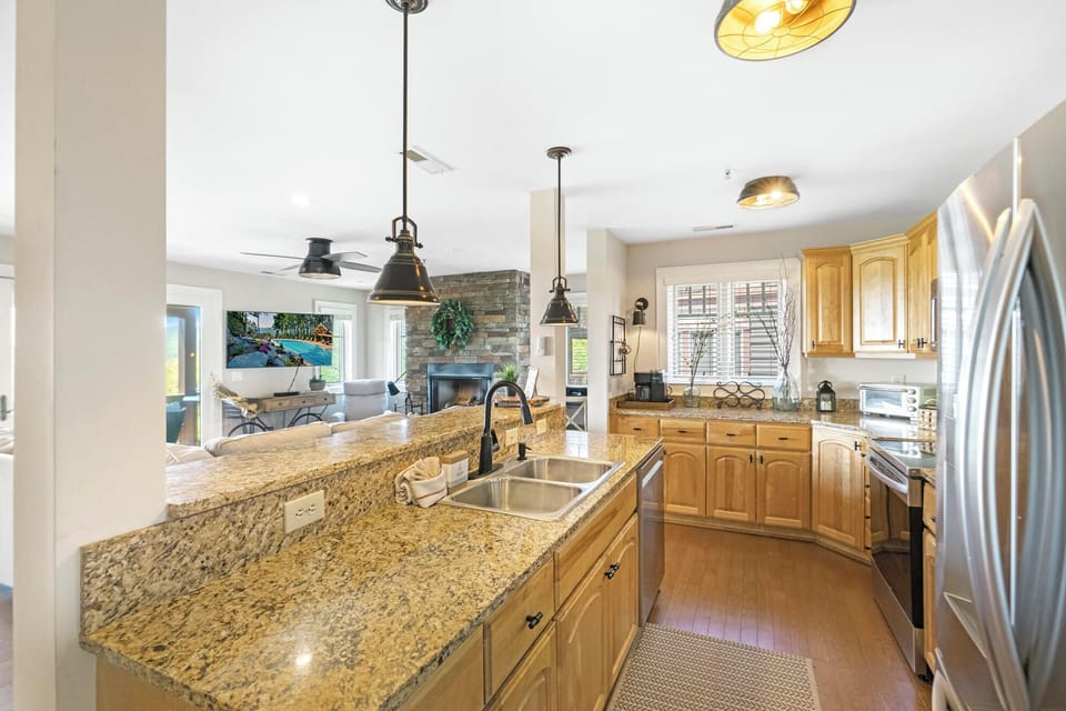 Kitchen---Granite Counter-tops, Stainless Steel
