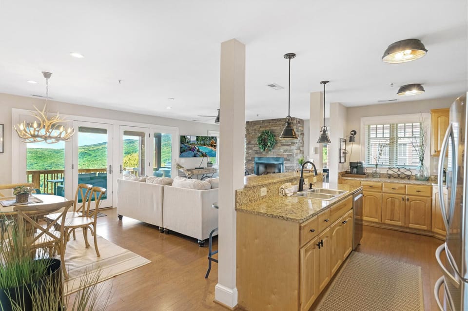 Open Floor Plan---Kitchen and Living Area, Mountain View