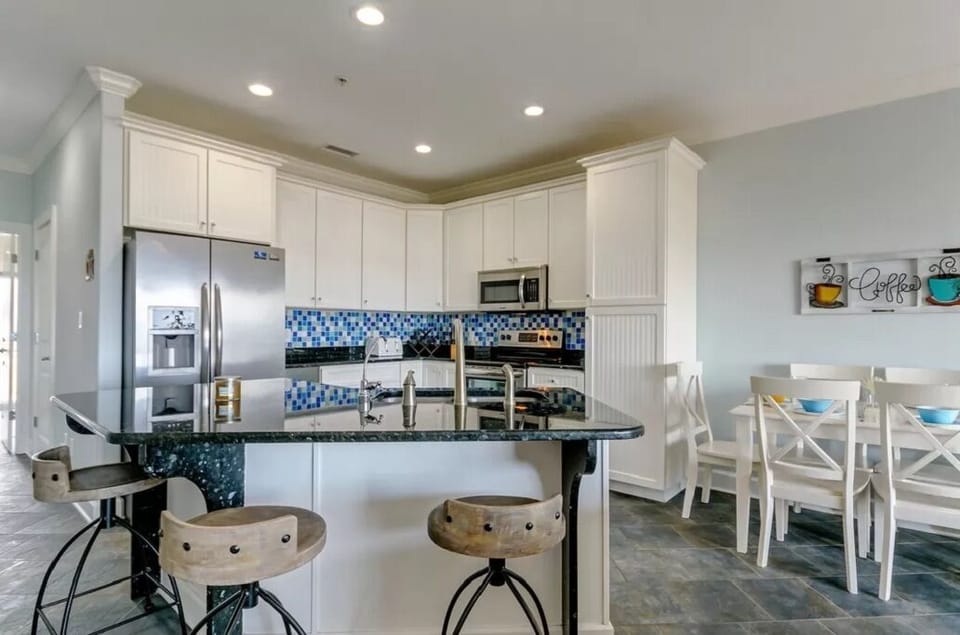 Well equipped kitchen