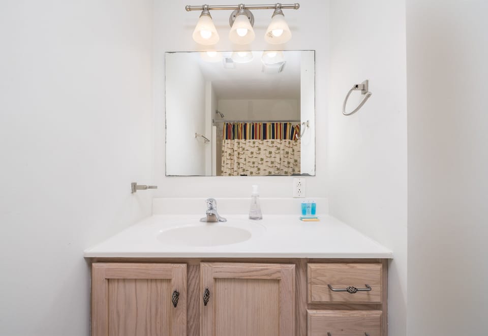 Full Ensuite Bathroom