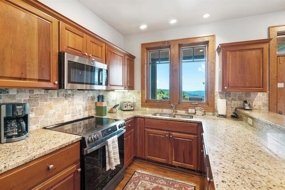 Kitchen---Granite Counter-tops, Stainless Steel, Mountain View
