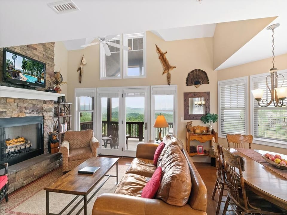 Living Room--- Cozy Fireplace and TV