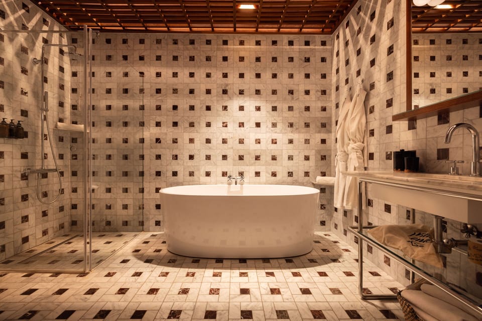 Superior Room, Hill View (Large) | Bathroom | Designer toiletries, hair dryer, bathrobes, slippers