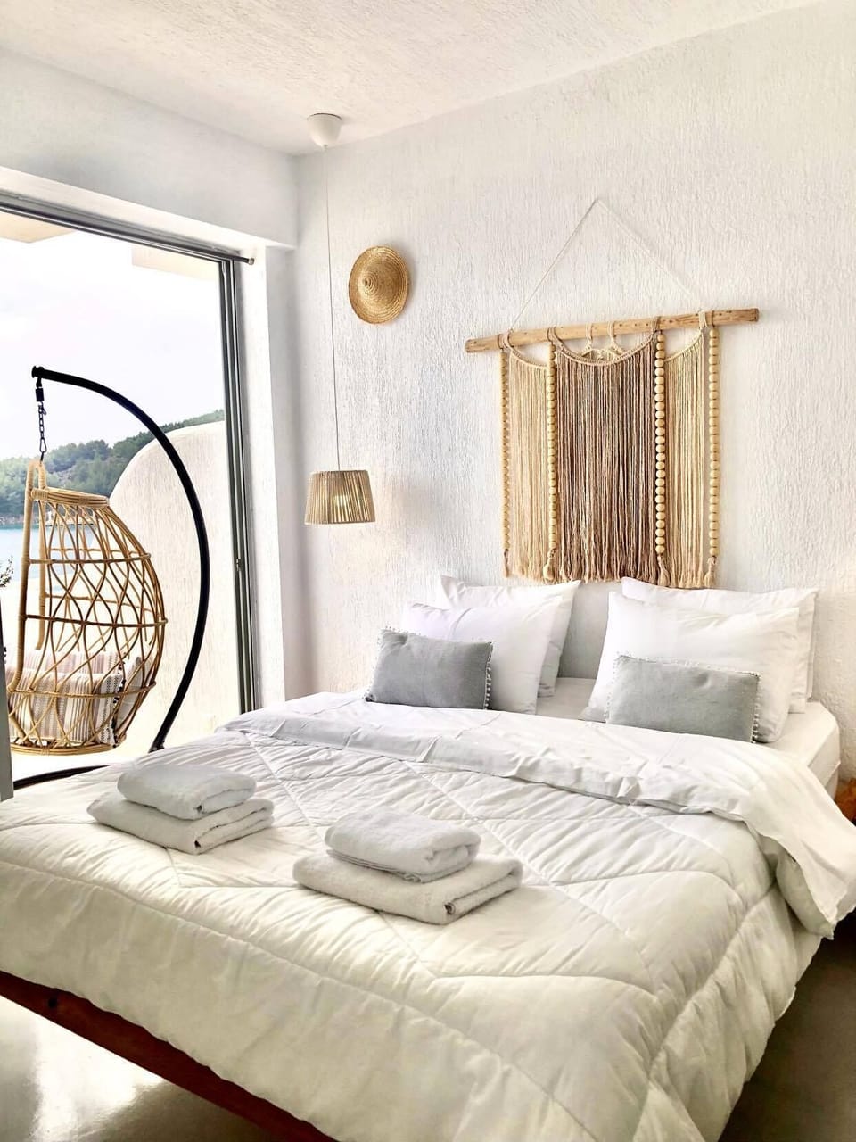 Superior Double Room, Balcony, Sea View | Premium bedding, blackout drapes, cribs (surcharge), WiFi (free)