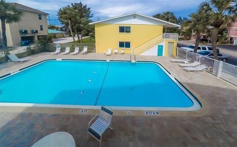 Pool area