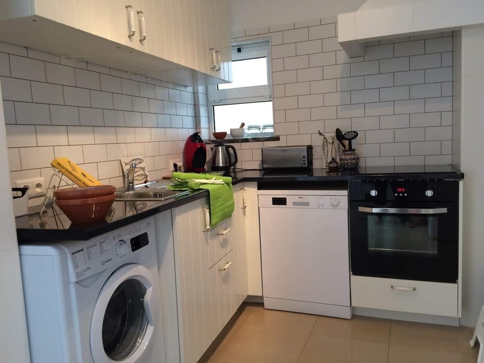 Well equipped kitchen.