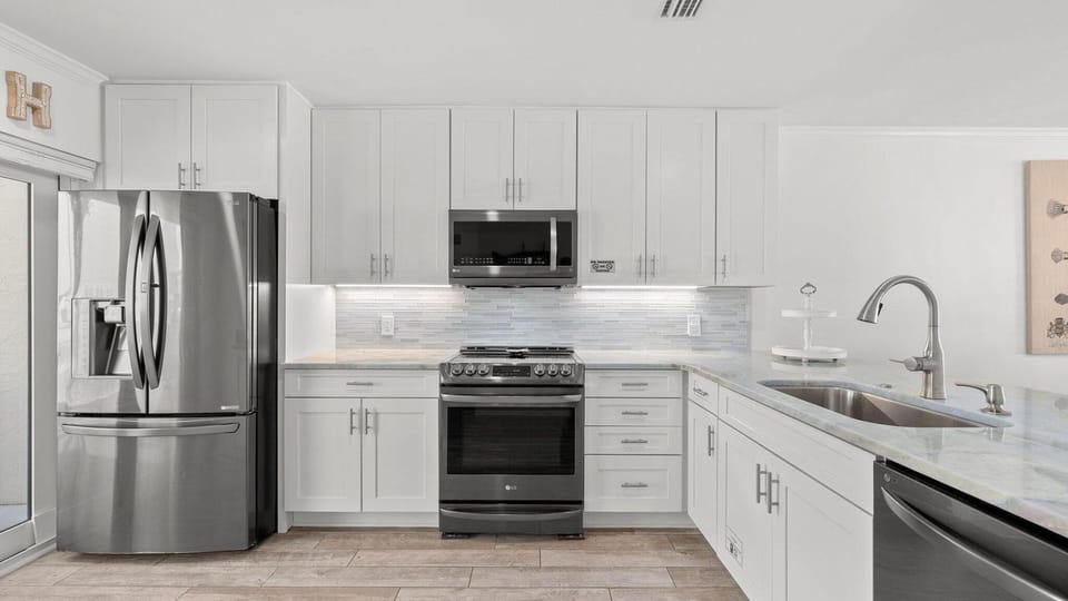 Kitchen appliances.