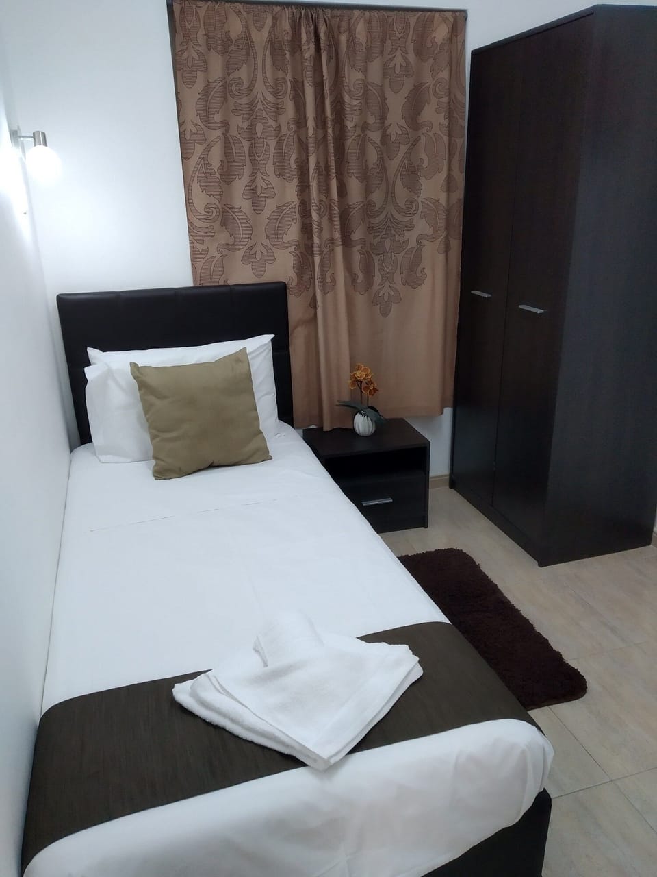 Villa Naxxar Malta - Single Bedroom with AC and more

