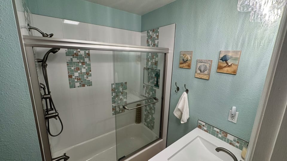 Newly remodeled downstairs bathroom