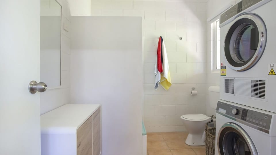 Laundry/shower/toilet downstairs 