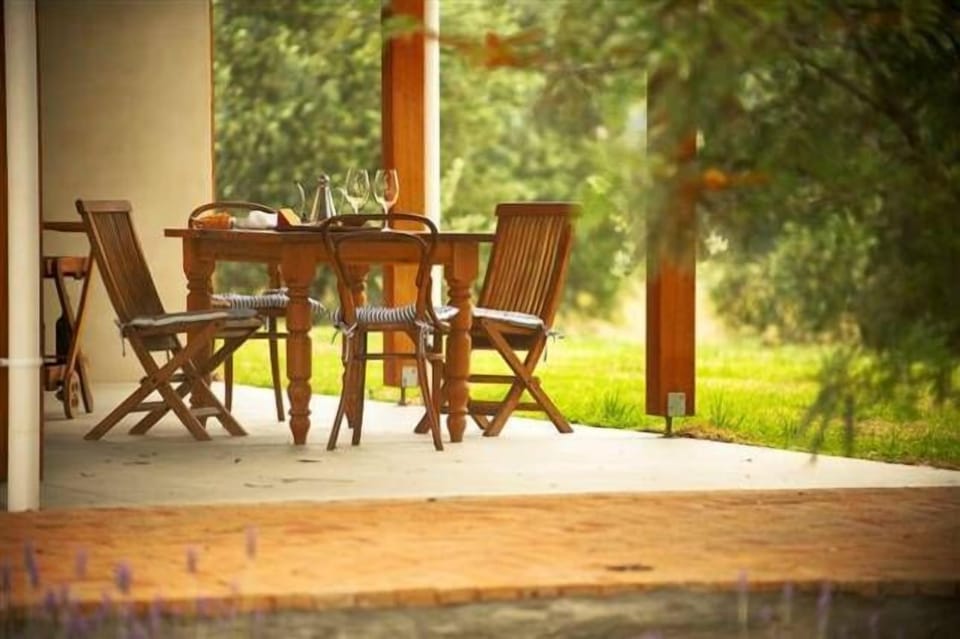 Cheese + antipasto platters or pizza on the verandah