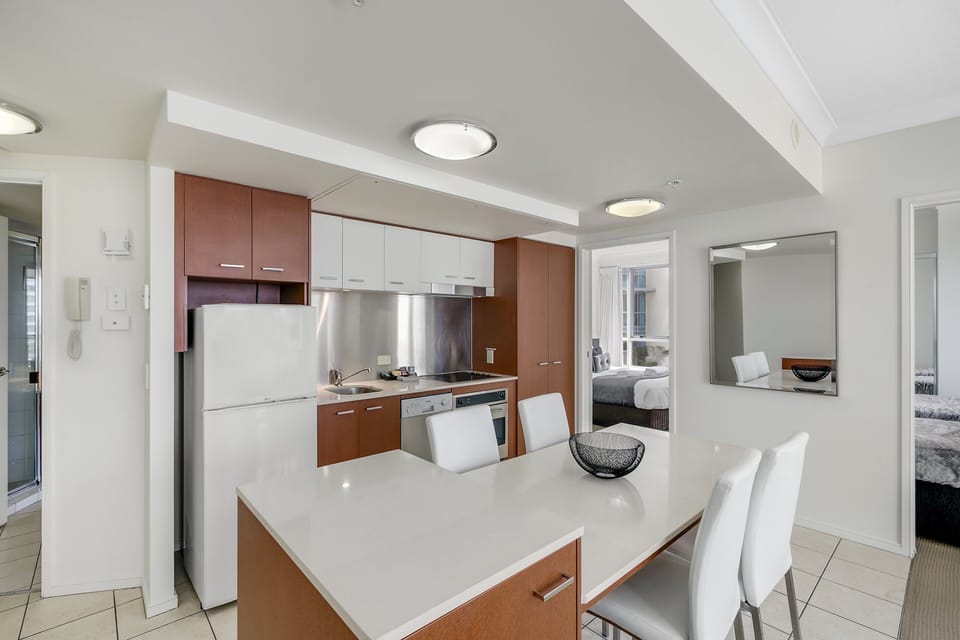 Chevron Apt. 1092