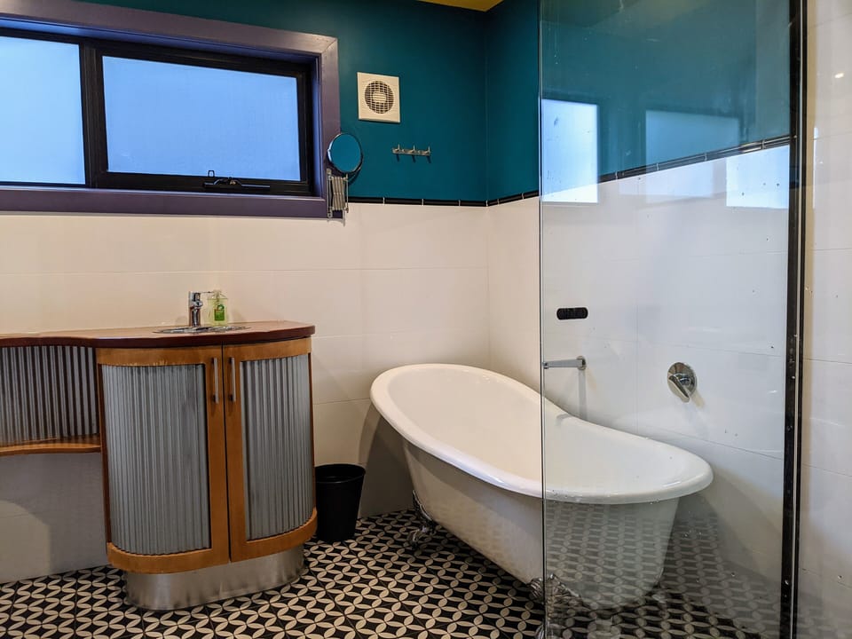 Main bathroom