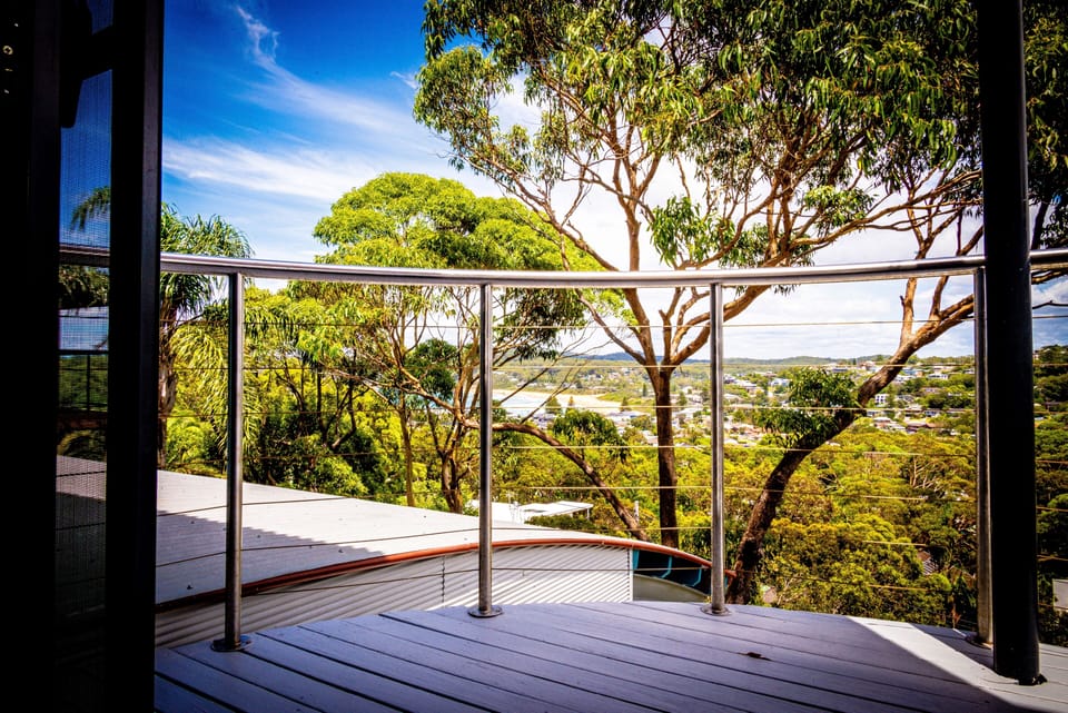 Deck off Lounge - upper level