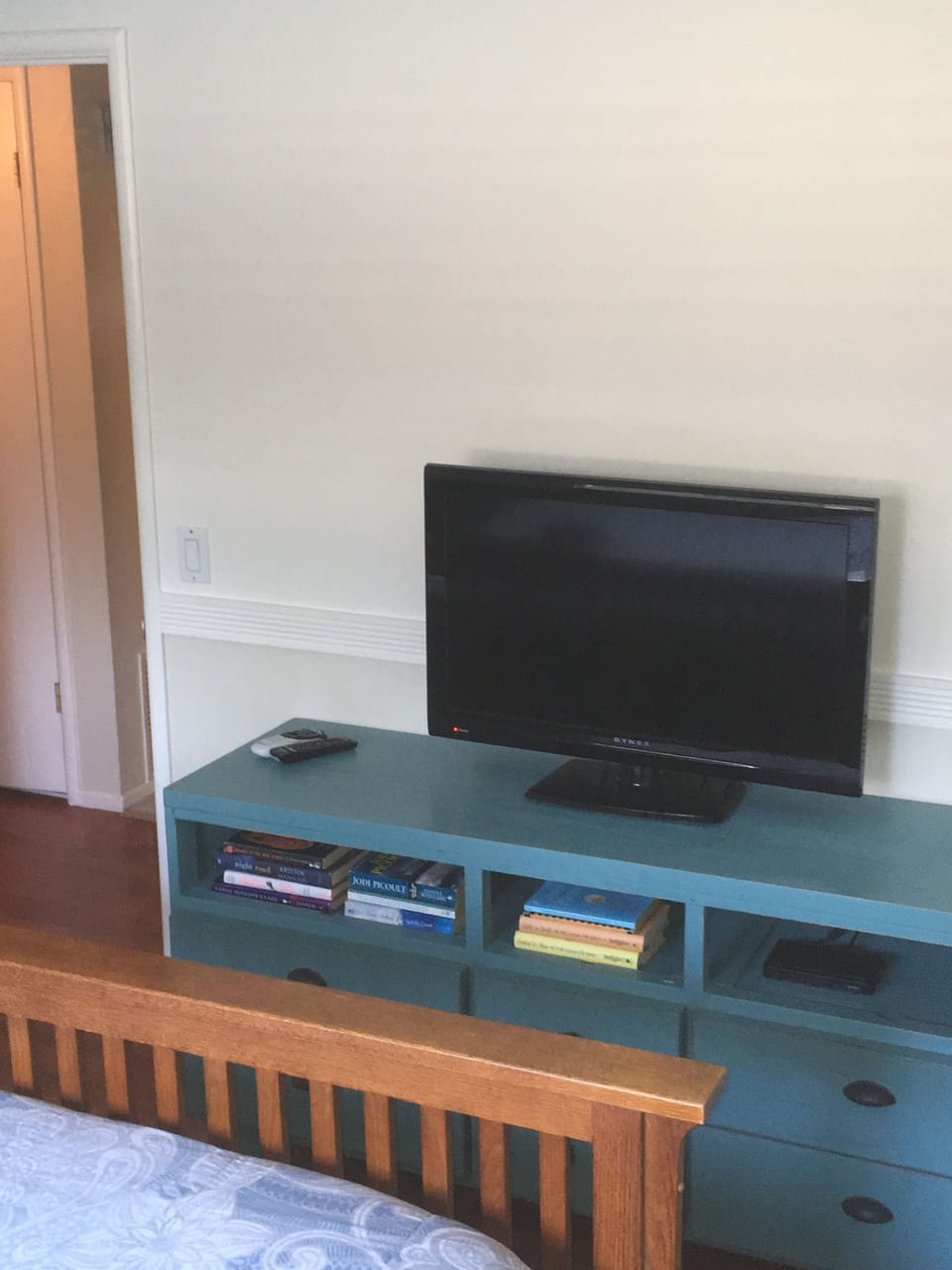 Bedroom one with queen mission style bed.  Boasts HDTV with DirecTv in room...