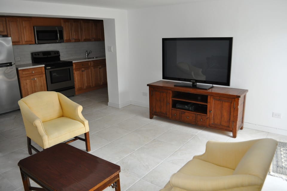 50' Flat screen TV, equipped with Cable, DVD player with movies, Xbox gaming sys