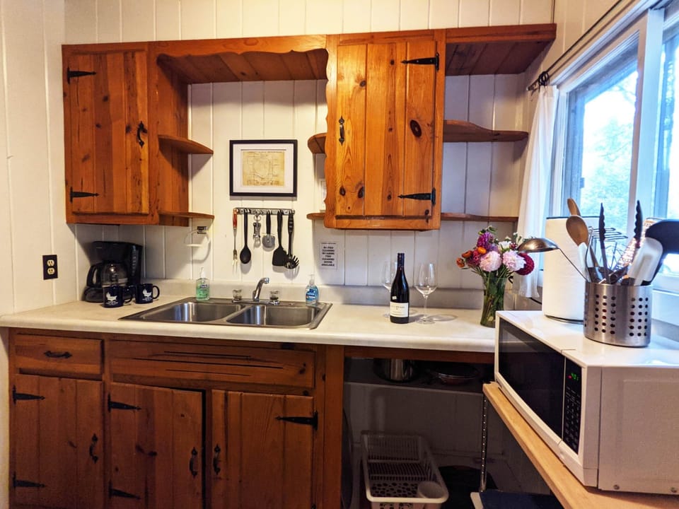 Kitchen (2)