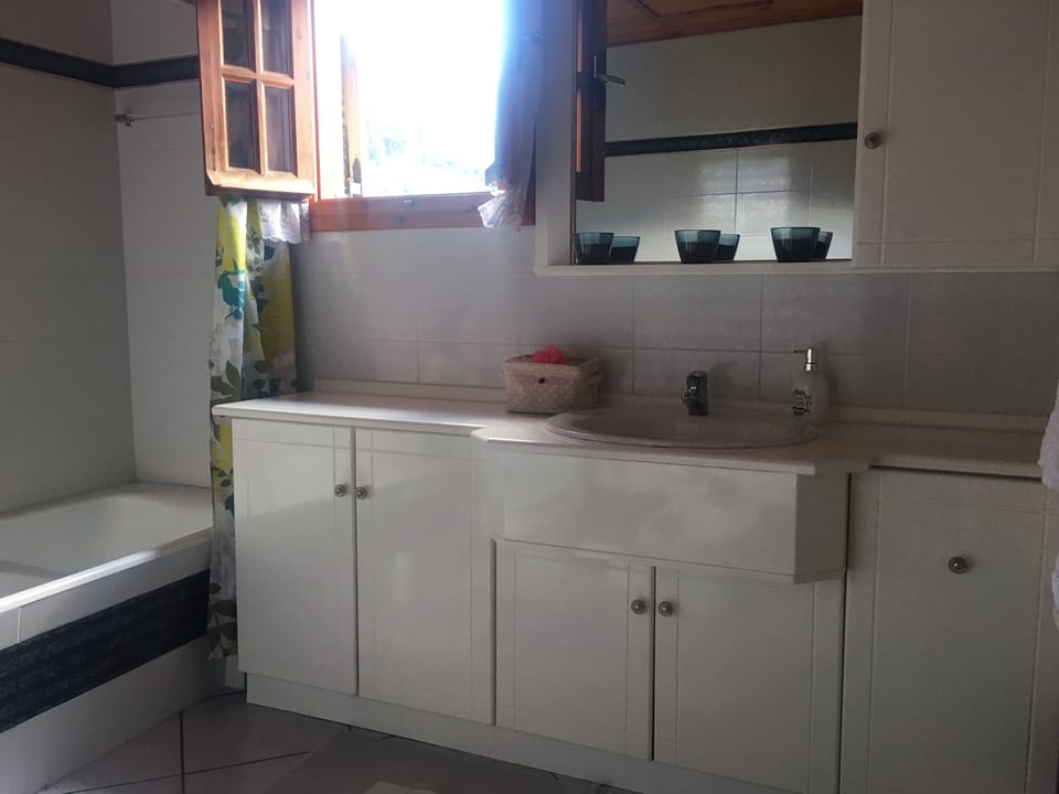Bathroom on 2nd floor