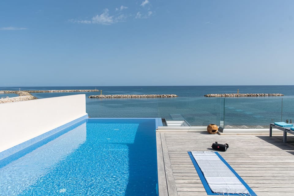 Rooftop pool