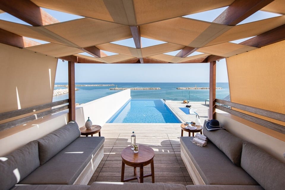 Rooftop lounge